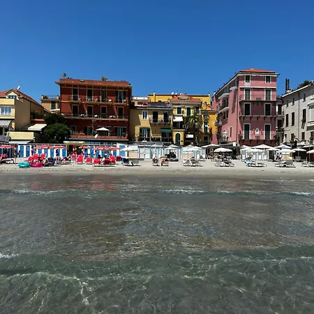 Casa de hóspedes Molo Di Luxury 3*