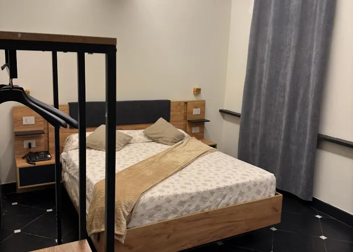 Molo Di Luxury Gæstehus Alassio